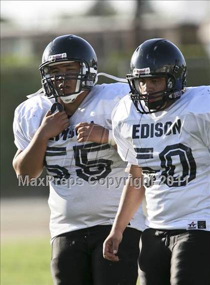 Thumbnail 3 in Edison @ Bakersfield photogallery.