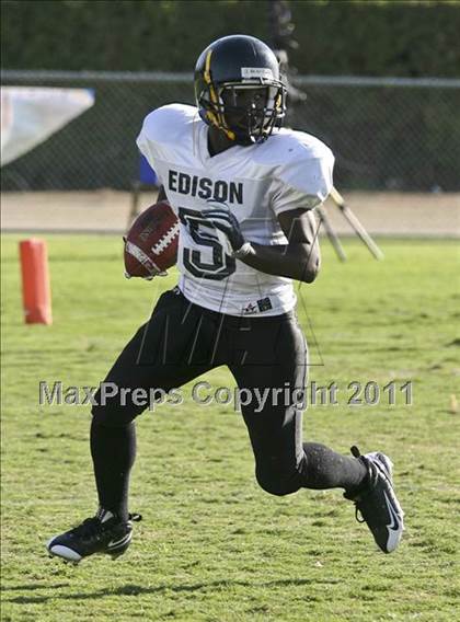 Thumbnail 3 in Edison @ Bakersfield photogallery.