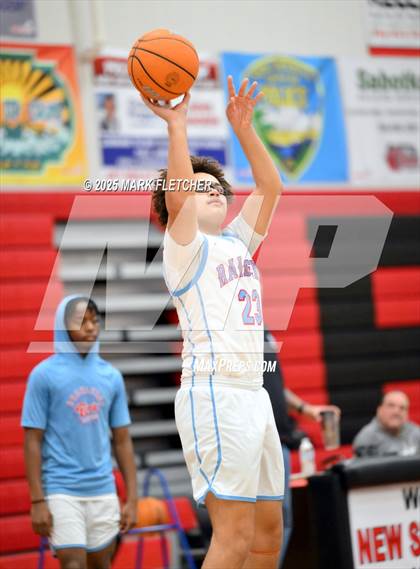 Thumbnail 3 in Rockledge vs Boone (Barracuda New Years Shootout) photogallery.