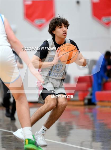 Thumbnail 1 in Rockledge vs Boone (Barracuda New Years Shootout) photogallery.