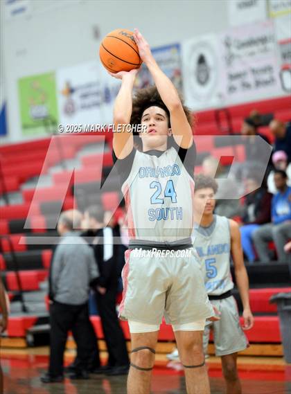 Thumbnail 3 in Rockledge vs Boone (Barracuda New Years Shootout) photogallery.