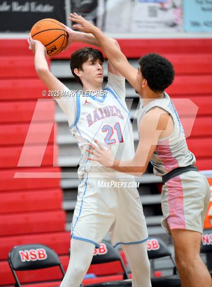 Thumbnail 2 in Rockledge vs Boone (Barracuda New Years Shootout) photogallery.
