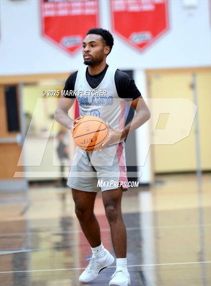 Thumbnail 2 in Rockledge vs Boone (Barracuda New Years Shootout) photogallery.