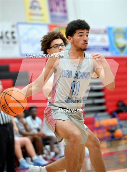 Thumbnail 2 in Rockledge vs Boone (Barracuda New Years Shootout) photogallery.