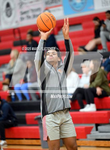 Thumbnail 2 in Rockledge vs Boone (Barracuda New Years Shootout) photogallery.
