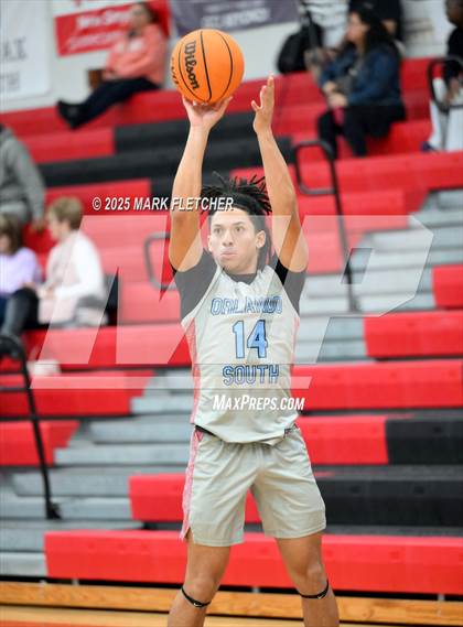 Thumbnail 2 in Rockledge vs Boone (Barracuda New Years Shootout) photogallery.