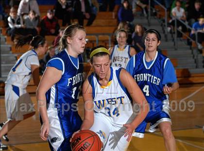 Thumbnail 2 in Frontier @ West Seneca West photogallery.