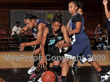 Thumbnail 3 in Santiago vs. Colony (Ayala Best of the West) photogallery.