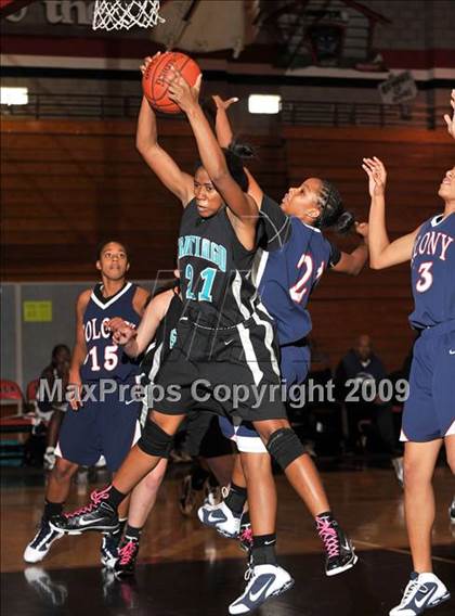 Thumbnail 2 in Santiago vs. Colony (Ayala Best of the West) photogallery.