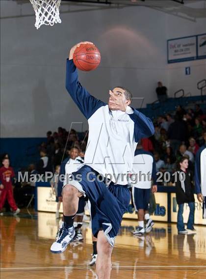 Thumbnail 3 in St. Joseph vs Hillhouse (CIAC LL Semifinal) photogallery.