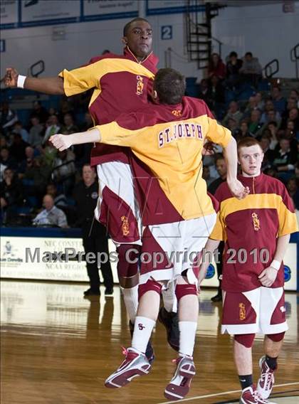 Thumbnail 3 in St. Joseph vs Hillhouse (CIAC LL Semifinal) photogallery.