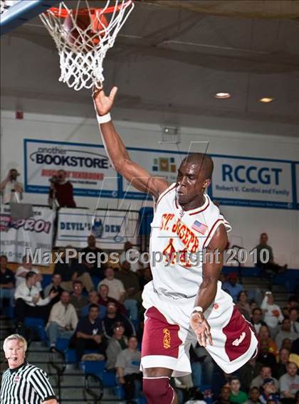 Thumbnail 3 in St. Joseph vs Hillhouse (CIAC LL Semifinal) photogallery.