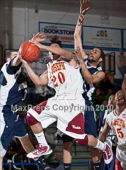 Thumbnail 3 in St. Joseph vs Hillhouse (CIAC LL Semifinal) photogallery.