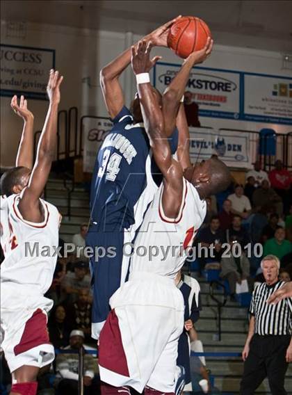 Thumbnail 3 in St. Joseph vs Hillhouse (CIAC LL Semifinal) photogallery.