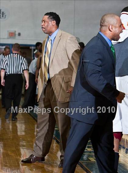Thumbnail 2 in St. Joseph vs Hillhouse (CIAC LL Semifinal) photogallery.