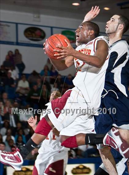 Thumbnail 1 in St. Joseph vs Hillhouse (CIAC LL Semifinal) photogallery.