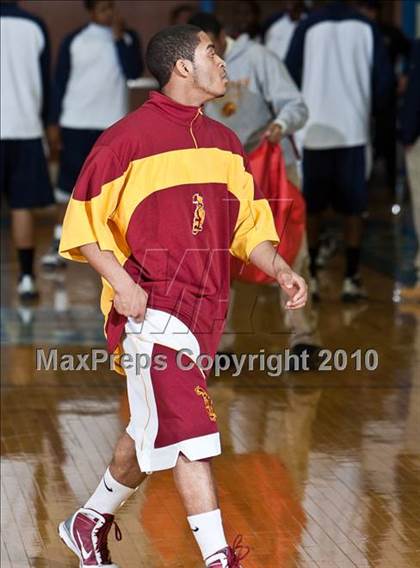 Thumbnail 1 in St. Joseph vs Hillhouse (CIAC LL Semifinal) photogallery.