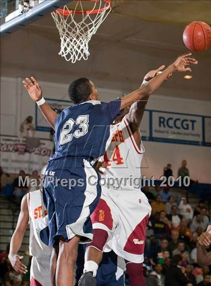 Thumbnail 1 in St. Joseph vs Hillhouse (CIAC LL Semifinal) photogallery.