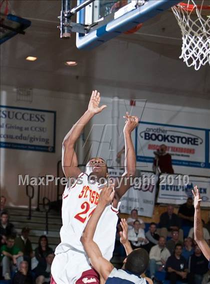 Thumbnail 3 in St. Joseph vs Hillhouse (CIAC LL Semifinal) photogallery.