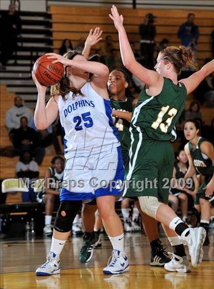 Thumbnail 2 in Dana Hills vs. Mira Costa (Larry Doyle OC Championships) photogallery.