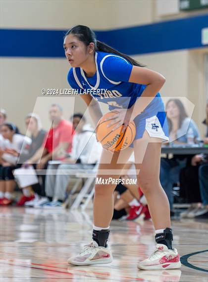 Thumbnail 2 in El Toro vs. University (West Coast Jamboree) photogallery.