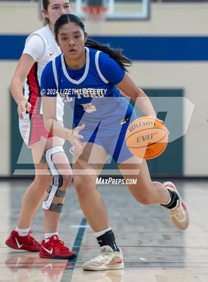 Thumbnail 3 in El Toro vs. University (West Coast Jamboree) photogallery.