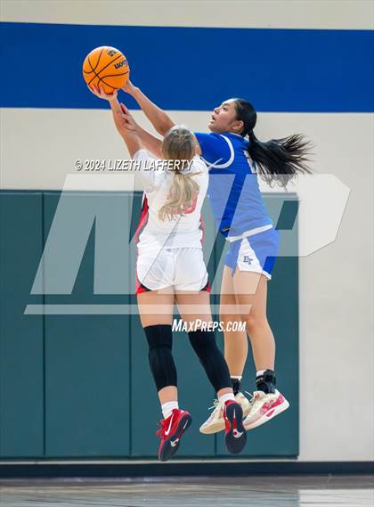 Thumbnail 3 in El Toro vs. University (West Coast Jamboree) photogallery.