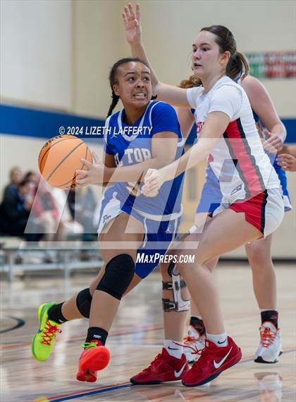Thumbnail 2 in El Toro vs. University (West Coast Jamboree) photogallery.