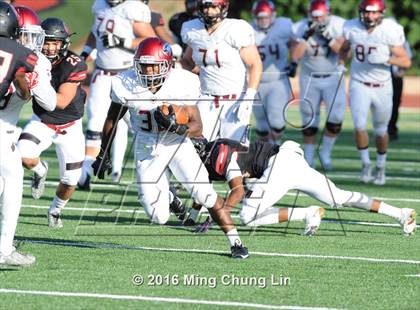 Thumbnail 2 in St. Joseph's Prep vs. Oaks Christian (Honor Bowl) photogallery.