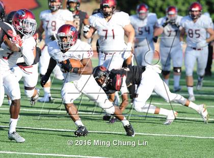 Thumbnail 3 in St. Joseph's Prep vs. Oaks Christian (Honor Bowl) photogallery.