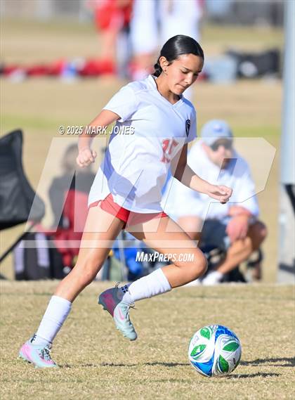 Thumbnail 3 in Coconino vs. Northwest Christian (Ben Franklin Winter Classic) photogallery.