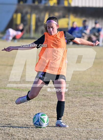 Thumbnail 3 in Coconino vs. Northwest Christian (Ben Franklin Winter Classic) photogallery.