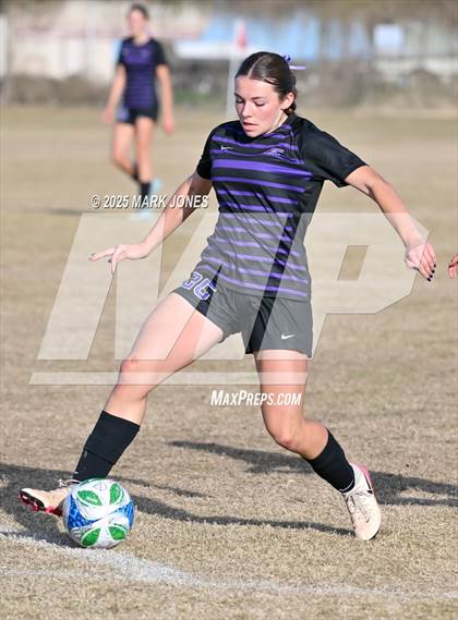 Thumbnail 2 in Coconino vs. Northwest Christian (Ben Franklin Winter Classic) photogallery.