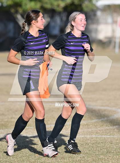 Thumbnail 2 in Coconino vs. Northwest Christian (Ben Franklin Winter Classic) photogallery.