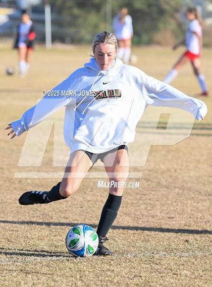 Thumbnail 2 in Coconino vs. Northwest Christian (Ben Franklin Winter Classic) photogallery.