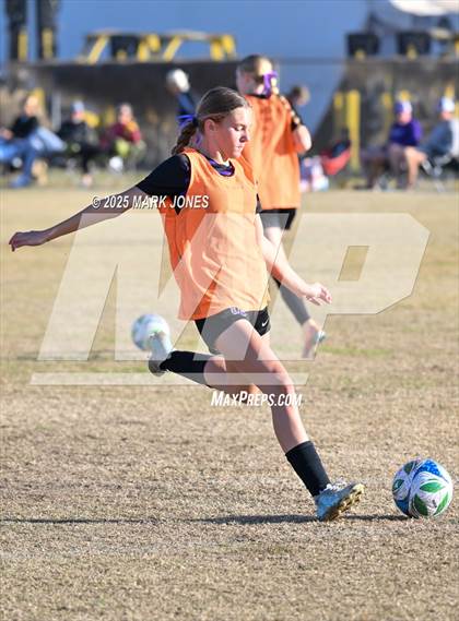 Thumbnail 1 in Coconino vs. Northwest Christian (Ben Franklin Winter Classic) photogallery.