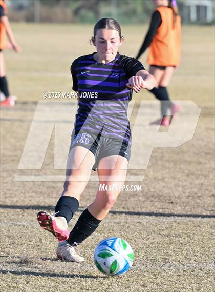 Thumbnail 2 in Coconino vs. Northwest Christian (Ben Franklin Winter Classic) photogallery.