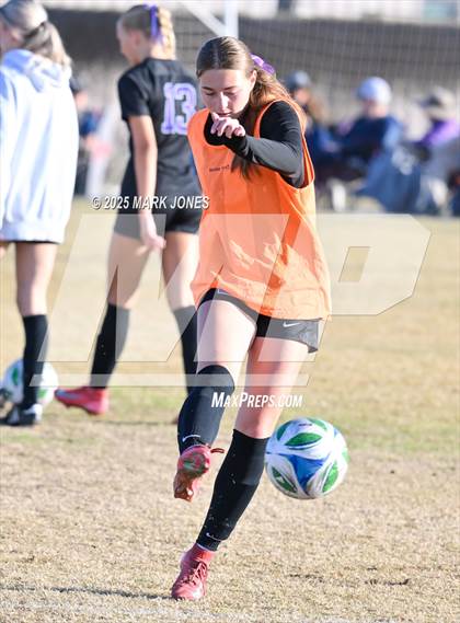 Thumbnail 3 in Coconino vs. Northwest Christian (Ben Franklin Winter Classic) photogallery.