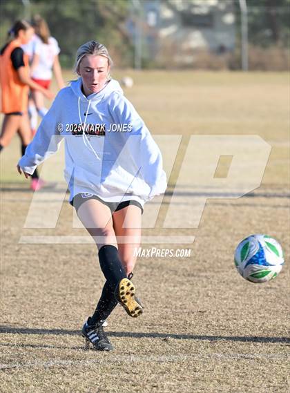 Thumbnail 2 in Coconino vs. Northwest Christian (Ben Franklin Winter Classic) photogallery.