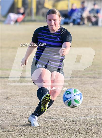 Thumbnail 2 in Coconino vs. Northwest Christian (Ben Franklin Winter Classic) photogallery.