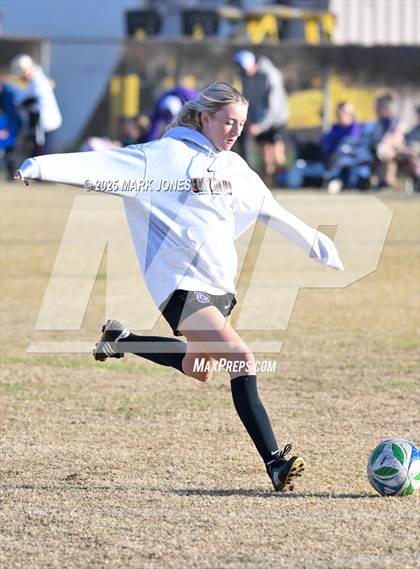 Thumbnail 3 in Coconino vs. Northwest Christian (Ben Franklin Winter Classic) photogallery.
