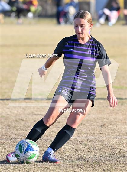 Thumbnail 3 in Coconino vs. Northwest Christian (Ben Franklin Winter Classic) photogallery.