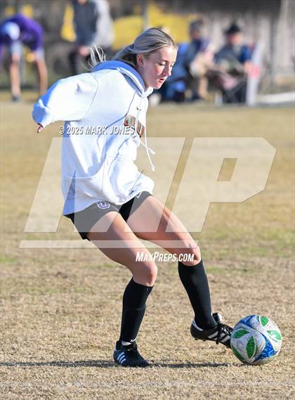 Thumbnail 2 in Coconino vs. Northwest Christian (Ben Franklin Winter Classic) photogallery.