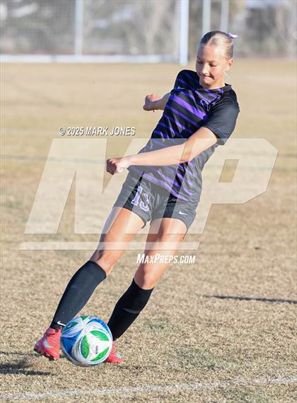 Thumbnail 1 in Coconino vs. Northwest Christian (Ben Franklin Winter Classic) photogallery.