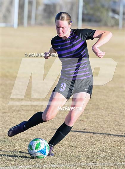 Thumbnail 3 in Coconino vs. Northwest Christian (Ben Franklin Winter Classic) photogallery.