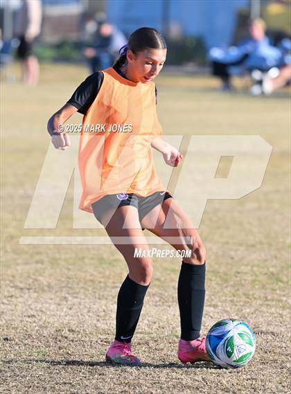 Thumbnail 3 in Coconino vs. Northwest Christian (Ben Franklin Winter Classic) photogallery.