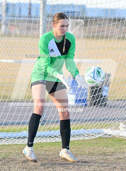 Thumbnail 2 in Coconino vs. Northwest Christian (Ben Franklin Winter Classic) photogallery.