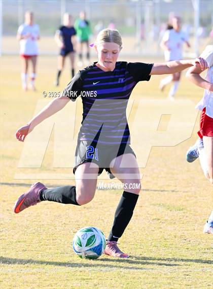 Thumbnail 3 in Coconino vs. Northwest Christian (Ben Franklin Winter Classic) photogallery.