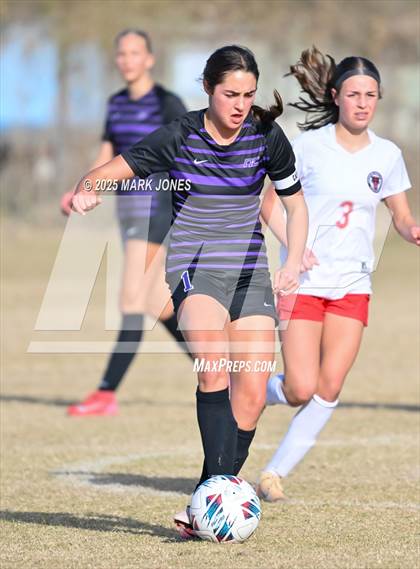 Thumbnail 3 in Coconino vs. Northwest Christian (Ben Franklin Winter Classic) photogallery.