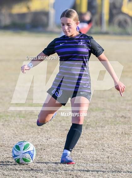 Thumbnail 3 in Coconino vs. Northwest Christian (Ben Franklin Winter Classic) photogallery.